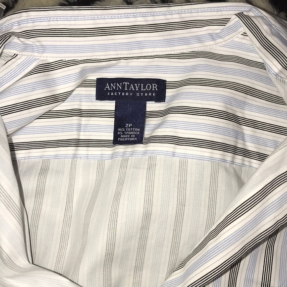 Ann Taylor factory 2P collared button down - Picture 4 of 4